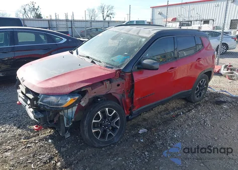 2018 Jeep Compass Trailhawk 4X4 z USA, uszkodzony, nr VIN 3C4NJDDB6JT482032